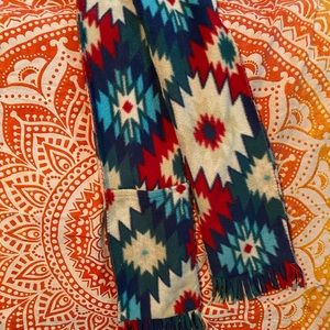 90s Aztec fleece scarf